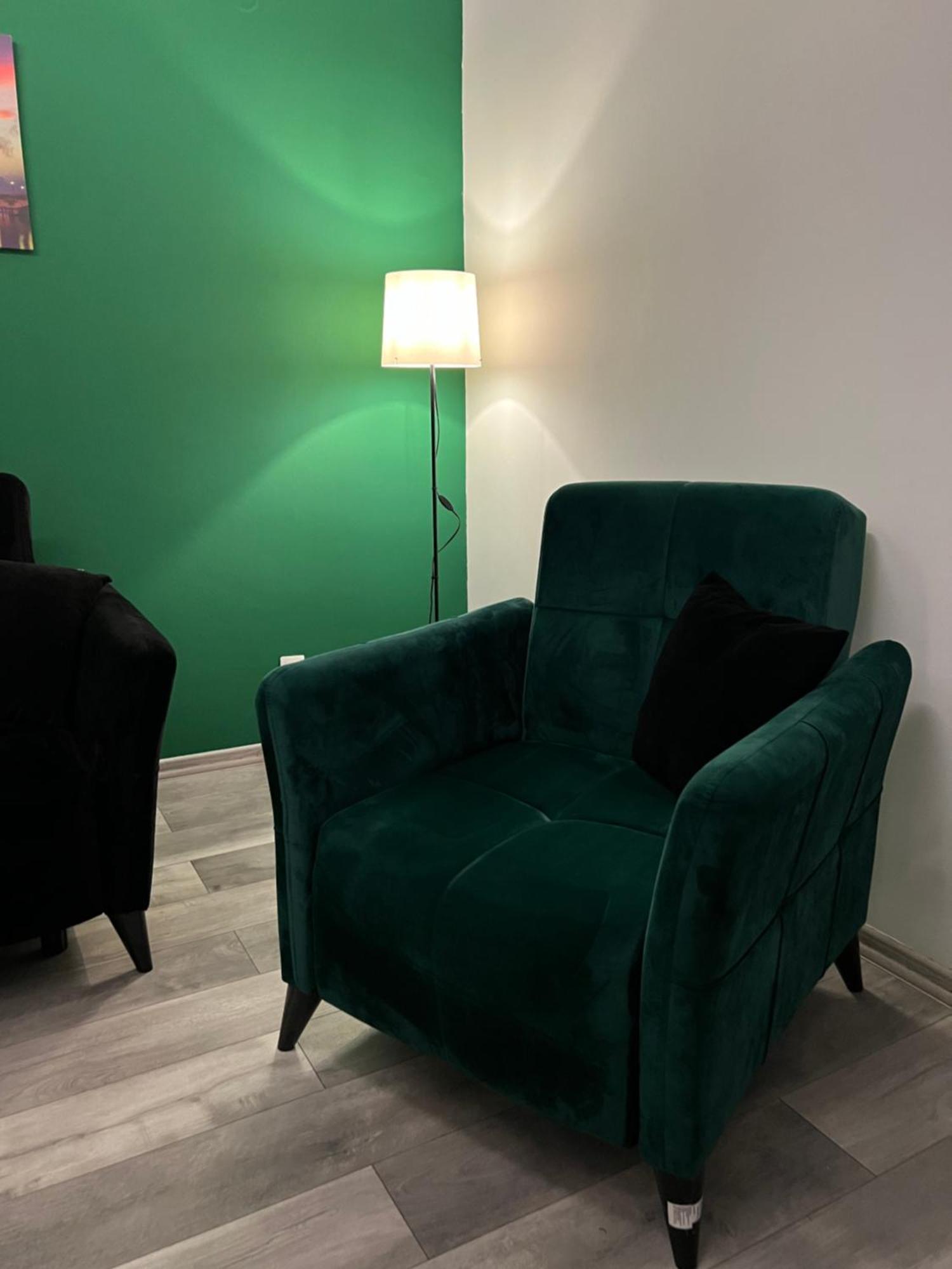 Apartman Omar Stan Na Dan Besplatan Parking SJJ Exteriör bild